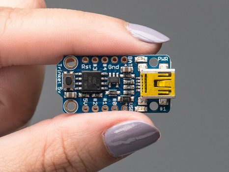 Adafruit Trinket - Mini Microcontroller - 5V